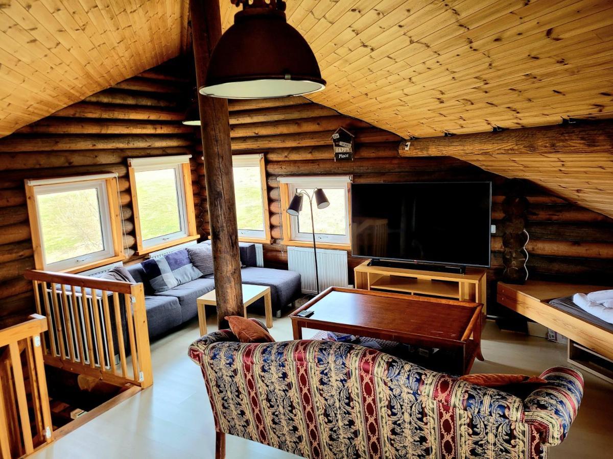 Akureyri Log Cabin מראה חיצוני תמונה